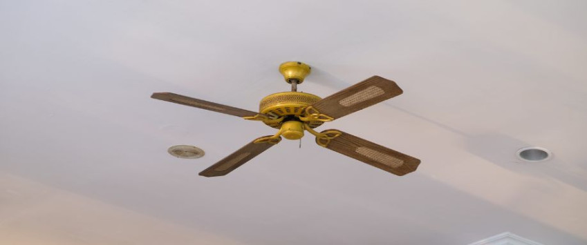 Qué gasta más luz: ¿un ventilador de techo o un ventilador de pie?