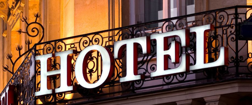Hoteles con cargador coche eléctrico (En España)