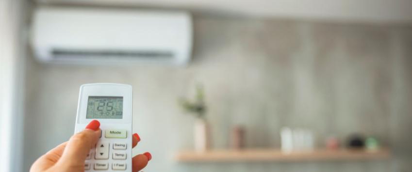 ¿Cuánto gasta un aire acondicionado inverter​?