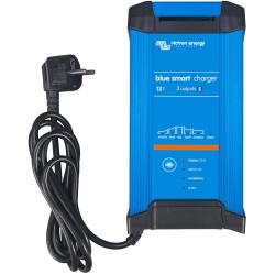 Cargador de Baterías 12V 15A Victron Smart IP22 3 Salidas