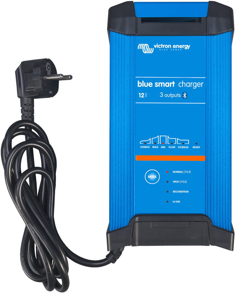 Cargador de baterías 12V 20A Victron Smart IP22 3 Salidas